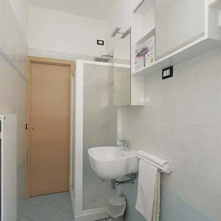 Apartament Casa Farfa Carasco