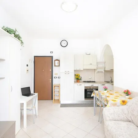 아파트 Casa Farfa Carasco